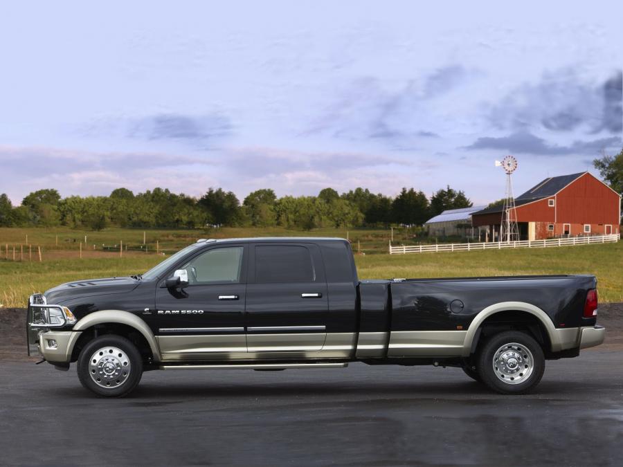  Dodge Ram 5500 Long-Hauler Concept 2011 года  (фото 4 из 14)